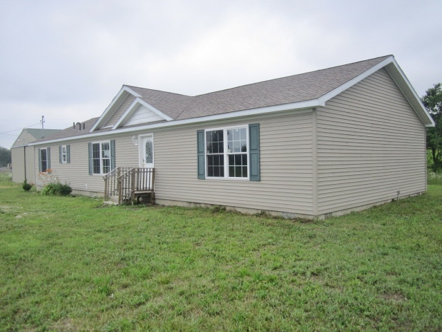 1040 W. Wilke Rd, Rothbury, MI 49452 