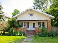 1306 Oak St, Niles, MI 49120 