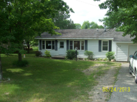 717 Brockway St, Boyne City, MI 49712 