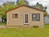 2284 Kenneth St, Burton, MI 48529 
