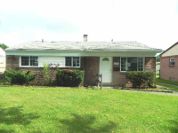 30884 Steinhauer St, Westland, MI 48186 