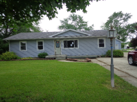 1006 Shady Ln, Tecumseh, MI 49286 