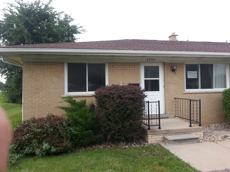 2090 Emeline Street Unit 1, Trenton, MI 48183 