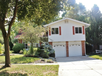 4005 Greenbrook Ln, Flint, MI 48507 