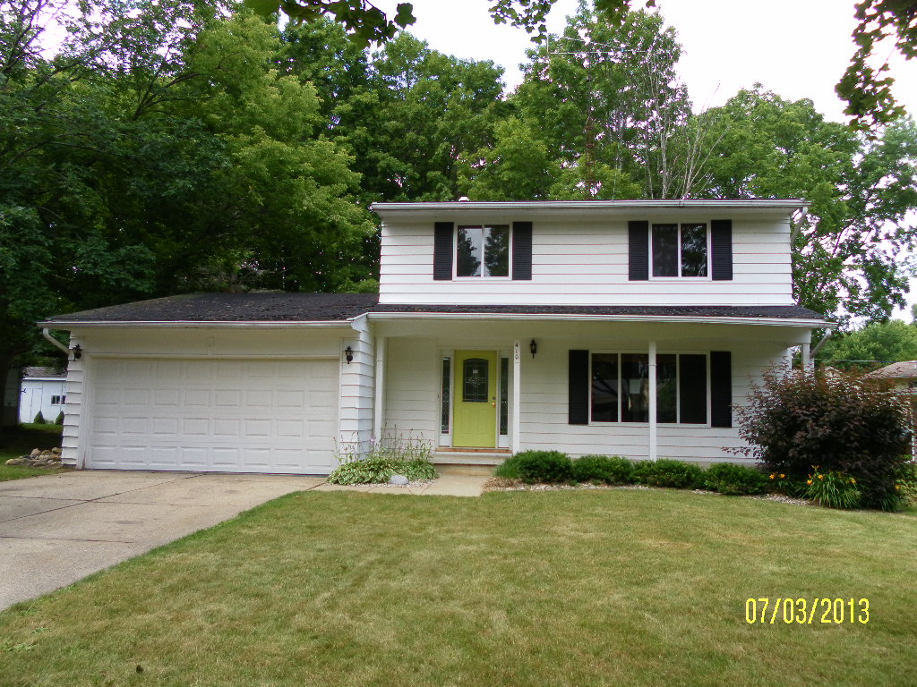 410 Holland Rd, Flushing, MI 48433 