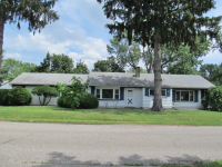 1270 Florence Ave, Waterford, MI 48328 