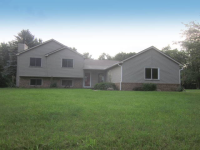 11945 Waycross St, Brighton, MI 48114 
