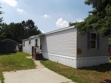 1028 Raven Drive, Bay City, MI 48706 