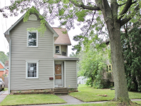 422 N Saginaw St, Owosso, MI 48867 