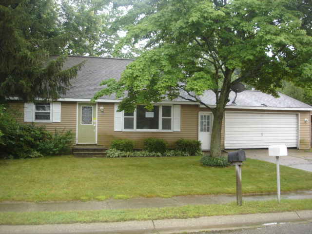 1814 Grant St, Grand Haven, MI 49417 
