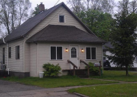 616 N Barnard St, Greenville, MI 48838 