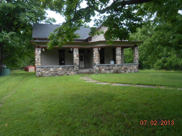 421 West Street, Grand Ledge, MI 48837 