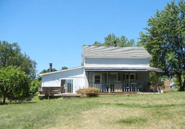 4821 Railroad, Highland, MI 48357 