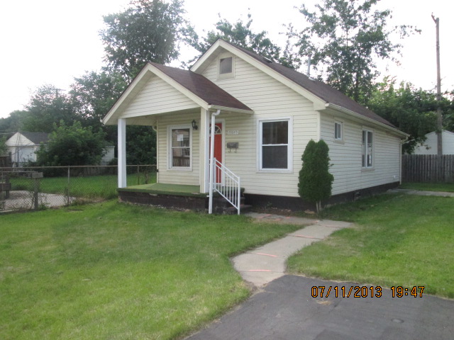 17645 Hanna St, Melvindale, MI 48122 