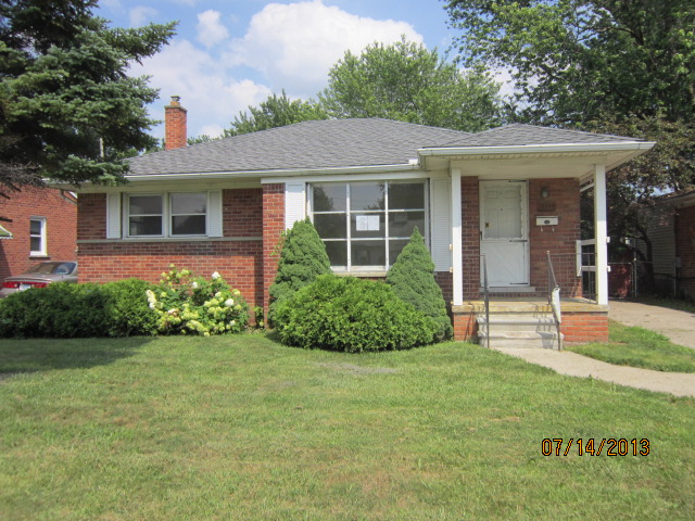 13520 Beech Daly Rd, Redford, MI 48239 