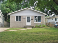 8476 Republic Ave, Warren, MI 48089 