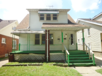 7033 Pinehurst St, Dearborn, MI 48126 