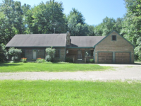 2985 Fruit St, Clay, MI 48001 