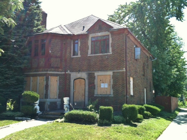 3841 Fullerton St, Detroit, MI 48238 