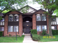 29112 Wellington Rd W Apt 89, Southfield, MI 48034 