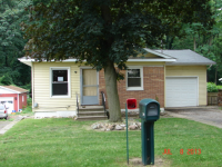 291 N 21st St, Springfield, MI 49037 