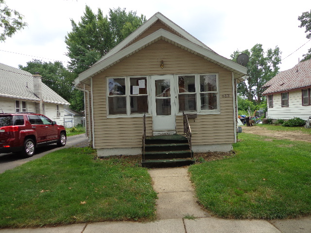633 Madison St, Jackson, MI 49202 