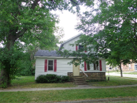 102 N Grant St, Howard City, MI 49329 