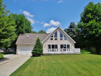 1091 Clubhouse Dr, Lake Isabella, MI 48893 