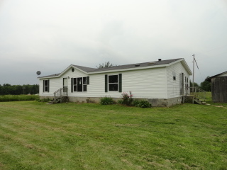 1718 N Long Road, Pierson, MI 49339 