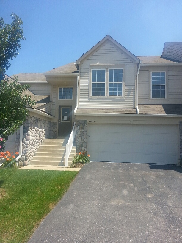 26675 Kirkway Dr Unit 128, Woodhaven, MI 48183 