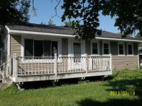 829 Southwood Dr., Fenton, MI 48430 