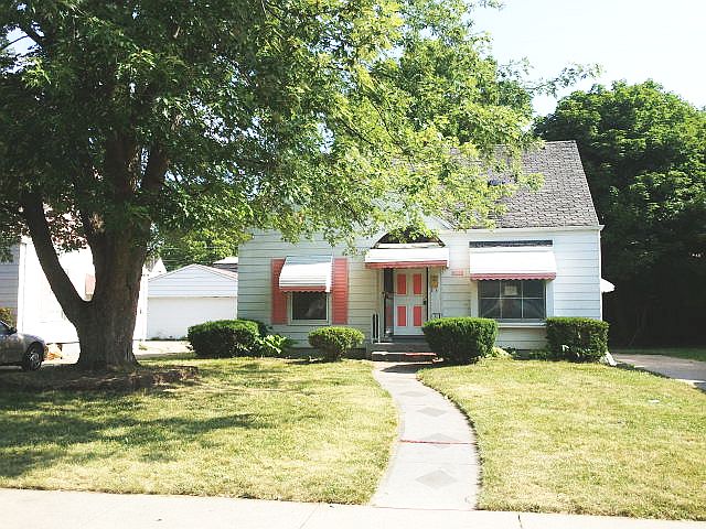 2820 Concord Street, Flint, MI 48504 
