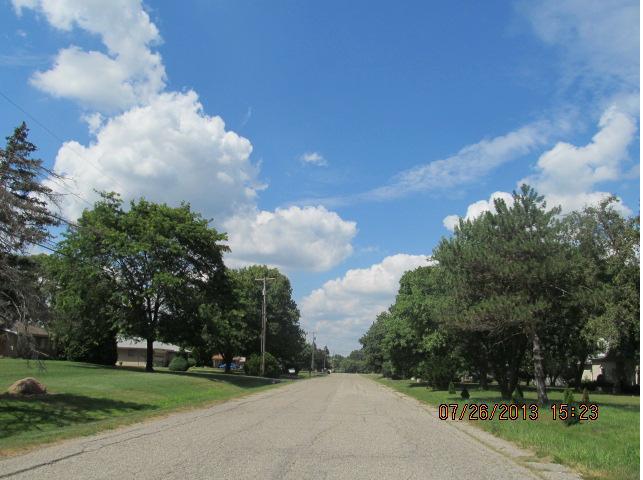 1432 Sun Terrace Dr, Flint, MI 48532 