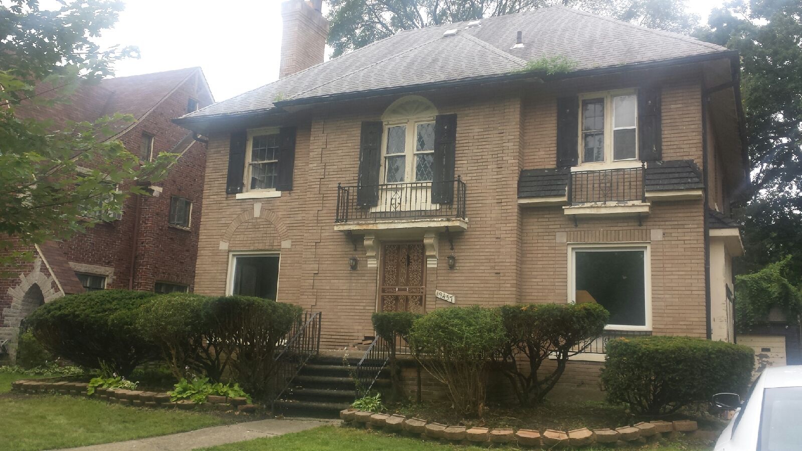 19457 shrewsbury, Detroit, MI 48221 
