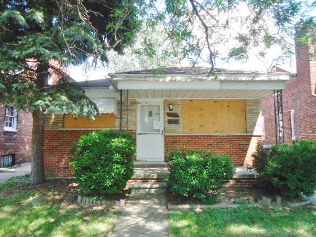 19136 Packard St, Detroit, MI 48234 