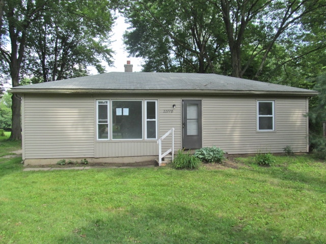 22778 Watt Dr, Farmington Hills, MI 48336 