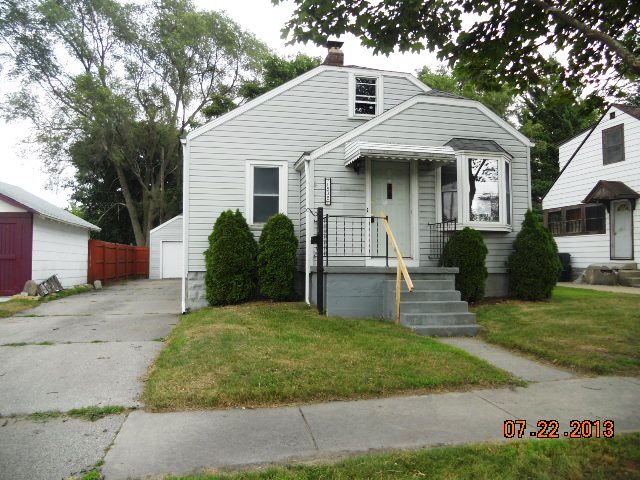 1532 Rose St, Bay City, MI 48708 