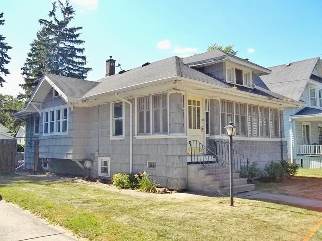 2217 North Bond, Saginaw, MI 48602 