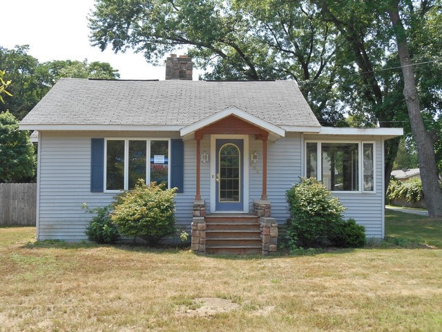903 Hendrick Rd, Muskegon, MI 49441 