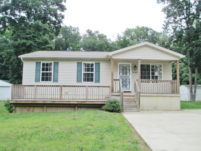 1649 S Pasadena Ave, Ypsilanti, MI 48198 