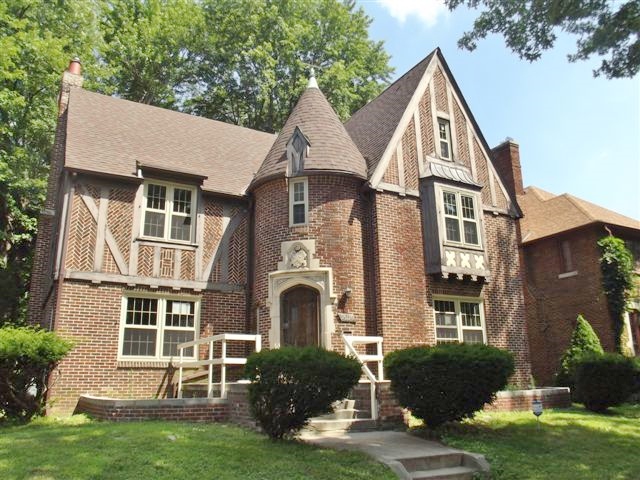 18114 Parkside St, Detroit, MI 48221 