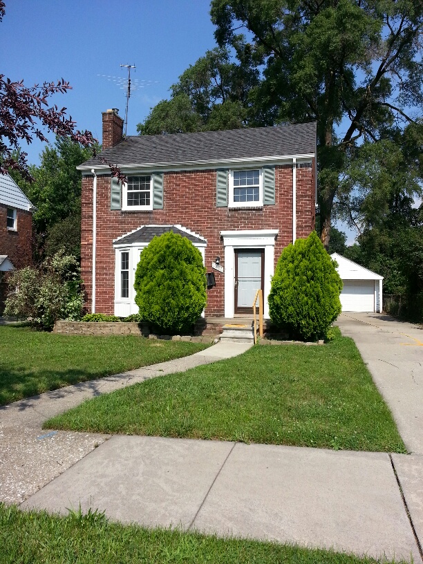 11887 Lansdowne St, Detroit, MI 48224 