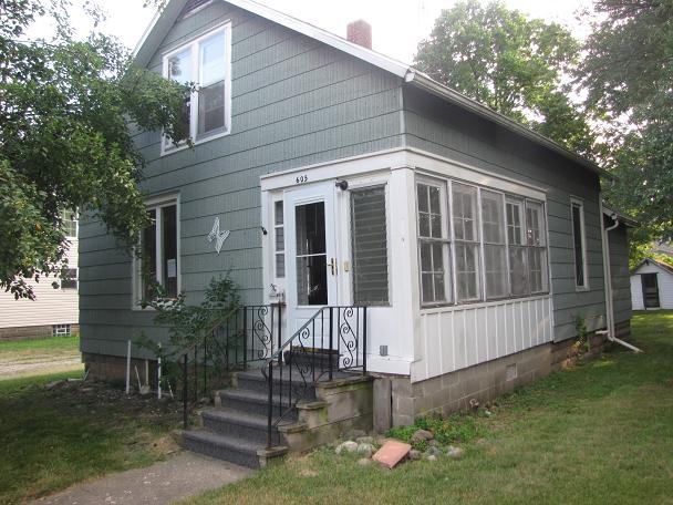 605 S Clay St, Sturgis, MI 49091 