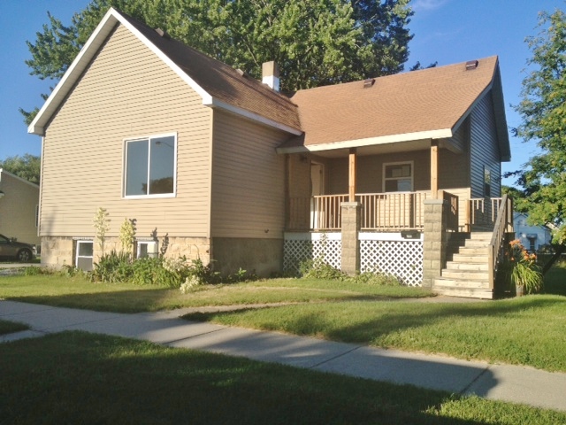 309 Long Lake Ave, Alpena, MI 49707 