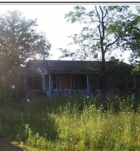 1702 N Gunnell Rd, Eaton Rapids, MI 48827 