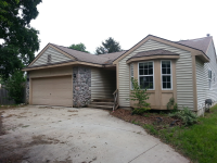 1375 Caprice Street, White Lake, MI 48386 