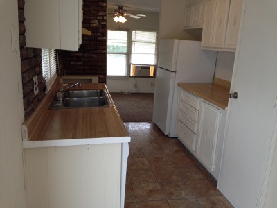 3316 George, Wixom, MI 48393 