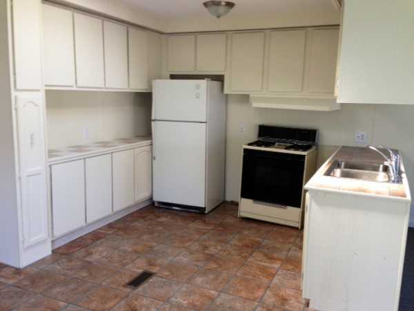 2255 Hall Lane, Wixom, MI 48393 