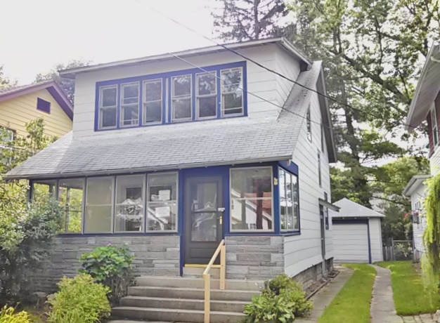 37 Mayfield Ave NE, Grand Rapids, MI 49503 