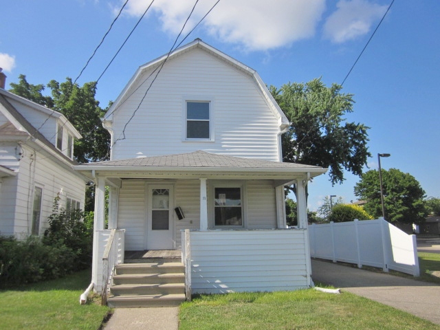 22 Territorial Rd W, Battle Creek, MI 49015 